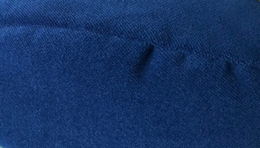 Preview: leseleuchte-henry-fuer-die-schulter-leseschwein-leselampe-buch-nachtblau-design-made-in-germany-hergestellt-in-deutschland